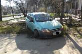 В Николаеве женщина-водитель за рулем «Шевроле» вылетела на тротуар и сбила пешехода