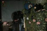 В Донецкой ОГА уточнили, что при штурме воинской части в Мариуполе погибли два человека и пострадали 15. ФОТО