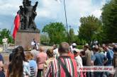 Военную операцию в Славянске на николаевском «антимайдане» назвали «карательной»