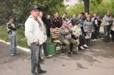 Работник Ольшанского цементного завода заявляет, что его прямо на предприятии избил начальник отдела безопасности