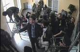 Активисты "Правого сектора" ворвались в здание УМВД Волыни и угрожали его поджечь 