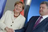 Меркель и Порошенко обсудили организацию видеоконференции по урегулированию конфликта на Востоке