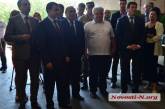 Экс-губернатор Николаевщины пообещал коллективу Николаевского бронетанкового завода новые заказы