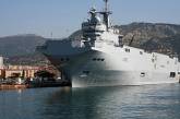 Франция решила приостановить поставку России десантного корабля "Мистраль"