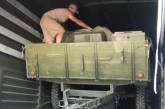 Россия во втором гуманитарном грузе везет в Украину мешки и технику на колесах