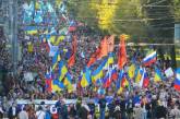 Как проходил "Марш мира" в России: в Москве - драка, в Петербурге - задержания