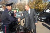 Начальник областной милиции передал новенькие мотоциклы Кривоозерскому и Врадиевскому райотделам