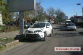 В Николаеве пожарный автомобиль, ехавший по вызову на избирательный участок, врезался в «Тойоту»