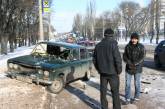 На проспекте Героев Сталинграда столкнулись «Жигули» и «Мерседес». Пострадал один человек