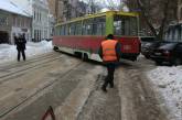 В Николаеве трамвай сошел с рельс из-за обледенения путей