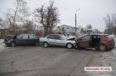 Малыш, пострадавший при столкновении трех автомобилей в Николаеве, умер в больнице