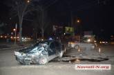 В центре Николаева столкнулись «Мерседес» и «десятка»: водитель "ВАЗа" госпитализирован