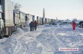 В снежном плену: корреспондент Новостей-N весь день провел на трассе «Николаев-Ульяновка»