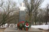 В Херсоне торжественно открыли памятник генералу Маргелову — легендарному Дяде Васе