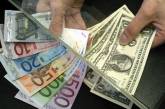 В Николаеве рекордно подорожала валюта: доллар почти 28, евро — 31 гривна