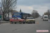 В Николаеве столкнулись «шестерка» и «Таврия»