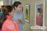 Декорация жизни: в Николаеве открылась выставка художницы Инны Андражевской