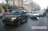 На проспекте Ленина столкнулись Volkswagen, Range Rover и Kia  