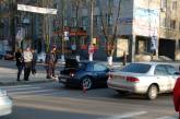 В центре Николаева шикарный BMW врезался в городскую «маршрутку»