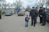 В Николаеве отец потерял 4-летнего сына на кладбище в поминальное воскресенье