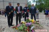 В Николаеве почтили память погибших вследствие взрыва 10-этажного дома на Лазурной