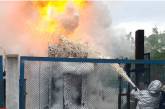 Подробности пожара на Петровке в Киеве: загорелся трансформатор (видео) 
