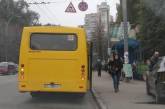 Очередная жалоба на николаевского маршрутчика: водители устраивают гонки на дороге