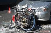 По факту ДТП, в котором милиционер за рулем "Тойоты" врезался в разметочную машину, начато расследование