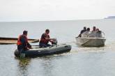 На Николаевщине спасли 4 человек, которые попали в шторм на лодке