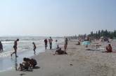 На пляж в Коблево вынесло труп женщины