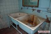 Грязь, крысы и наркоманы в туалете: репортаж из обычного общежития Николаева
