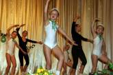 Танцуют все: в концерте ансамбля «Солнышко» принимали участие не только дети, но и их родители