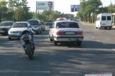 На Октябрьском проспекте мотоциклист столкнулся с Волгой