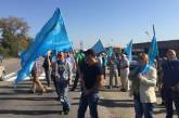 Крымские татары начали блокаду аннексированного Крыма