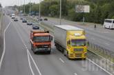 Блокада Крыма: на административной границе с полуостровом скопилось около 200 грузовиков