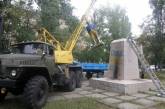 В Киеве хотят снести боле 100 памятников советской эпохи