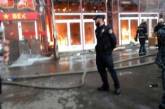 В Харькове горел рынок "Барбашово": новые подробности (видео)