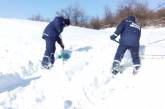 На Николаевщине спасатели помогли доставить в больницу детей, к которым из-за непогоды не добралась "скорая"