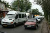 Весь день на центральных улицах Николаева транспортные пробки