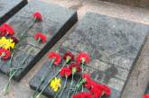 «Ничего святого!»: В день освобождения Николаева осквернили мемориал героям, погибшим в Великой Отечественной войне