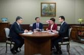 Порошенко ожидает, что Украина получит нового премьера 12 апреля