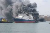 В Каспийском море горит российский танкер. РФ решила не тушить