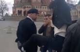 В Москве Пушкин и Ленин подрались на Красной площади из-за клиента. ВИДЕО