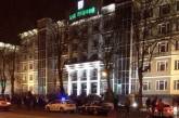 В Одессе здание банка обстреляли из гранатомета. ФОТО
