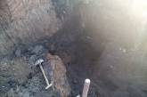 На Николаевщине инженера из Житомира живьем завалило землей в яме