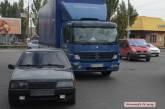 В Николаеве на Пушкинском кольце столкнулись «девятка» и грузовик