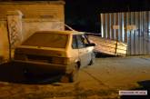 В Николаеве пьяный водитель на «девятке» едва не оставил центр города без электричества. ВИДЕО