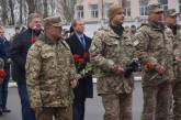 В Николаеве открыли стелу памяти погибшим морским пехотинцам
