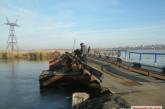 В Николаеве спасатели «спасают» мост на Аляуды