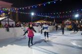 Тысячи николаевцев посетили празднование открытия первого в городе ледового катка